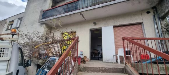 Edifício de 9 divisões em Chalette-sur-Loing, France N.º 72434 7