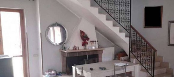 Casa de 4 habitaciónes en Anzio, Italy No. 15692 6