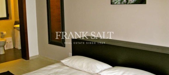 Apartamento de 2 dormitorios en Saint Julian's, Malta No. 3403 10