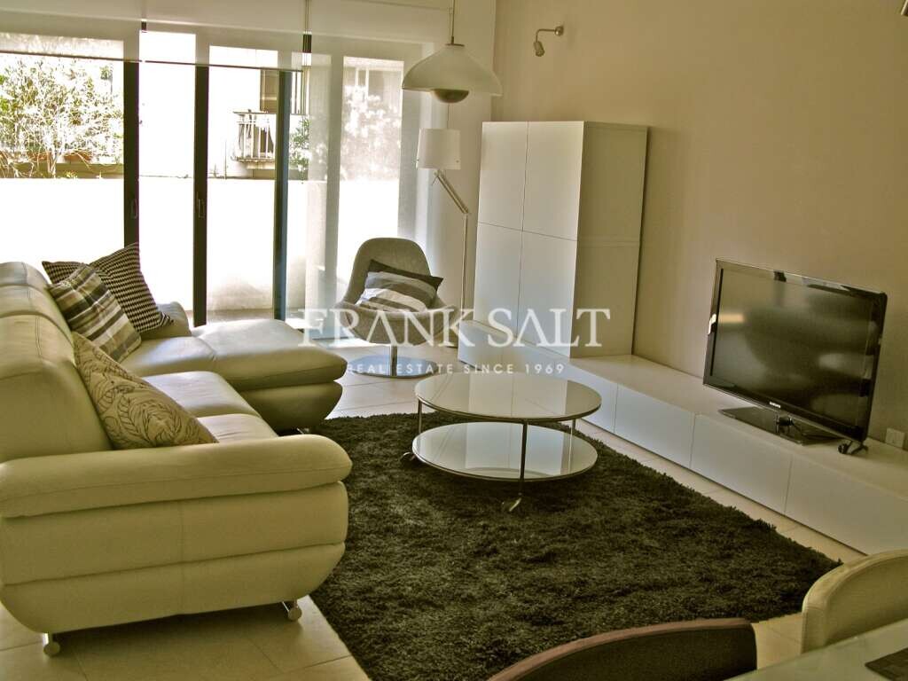 Apartamento de 2 dormitorios en Saint Julian's, Malta No. 3403