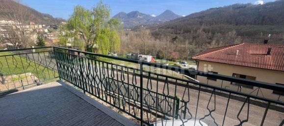 Casa de 3 dormitorios en Gaggio Montano, Italy No. 81048 13