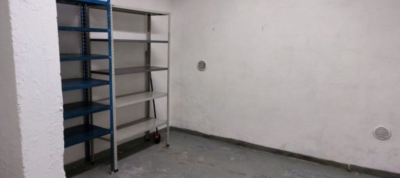 30m² Garage in Genoa, Italy No. 112155 14