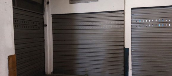30m² Garage in Genoa, Italy No. 112155 4