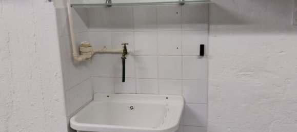 30m² Garage in Genoa, Italy No. 112155 5