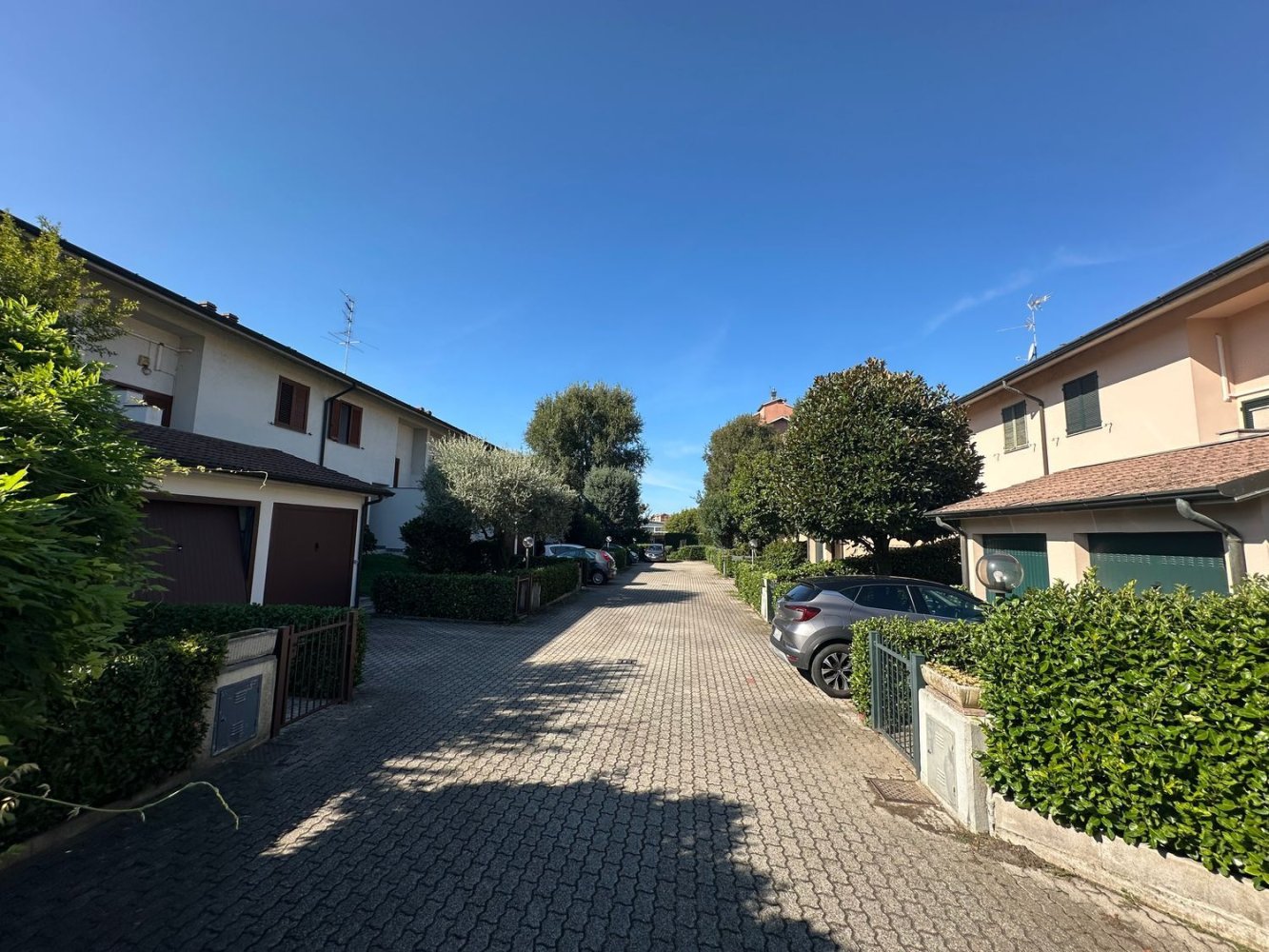 Villa de 4 dormitorios en Gaggiano, Italy No. 382317