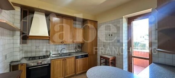 Apartamento de 4 habitaciónes en Grottaferrata, Italy No. 275600 33