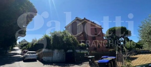 Apartamento de 4 habitaciónes en Grottaferrata, Italy No. 275600 5
