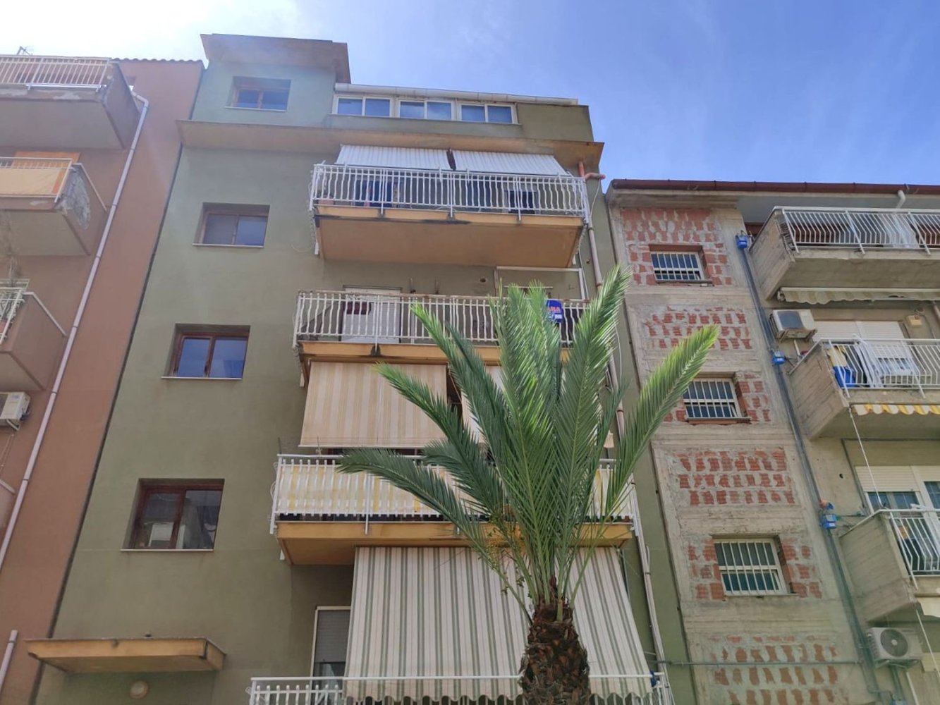 4 غرف نوم شقة في Campofelice di Roccella, Italy رقم 326448