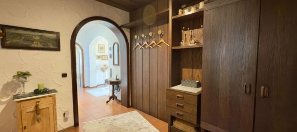 3 bedrooms House in Altotting, Germany No. 51281 2