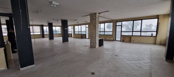 6 rooms Building in Pomezia, Italy No. 62466 27