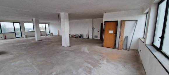 6 rooms Building in Pomezia, Italy No. 62466 44