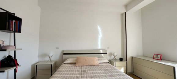 Квартира с 4 комнатами в Фьюджи, Италия № 213250 11