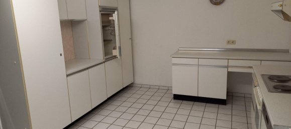 8 rooms Townhouse in Lippe, Germany No. 331870 11