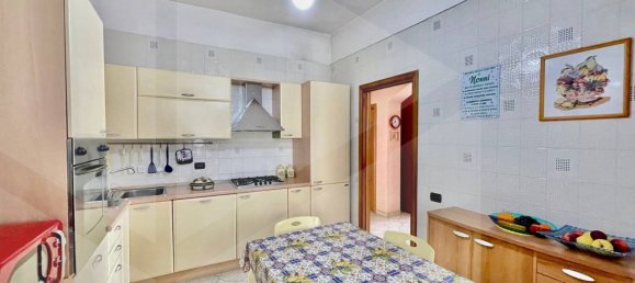 3 rooms Apartment in Matera, Italy No. 20155 7