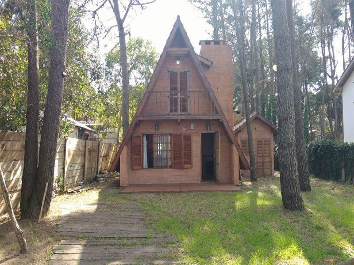 2 bedrooms House in Mar del Plata, Argentina No. 68224