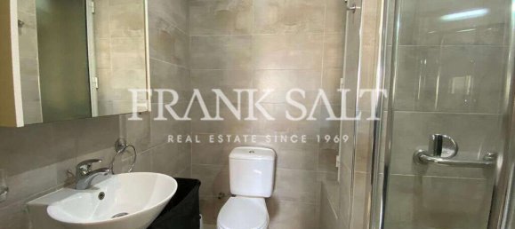 Квартира с 2 спальнями в Сент-Джулианс, Мальта № 9184 24