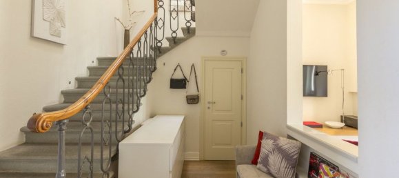 6 bedrooms House in Florence, Italy No. 333327 10