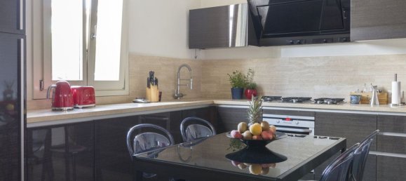 6 bedrooms House in Florence, Italy No. 333327 13