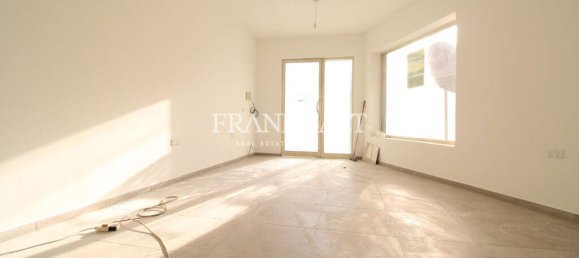 Loja em Paola, Malta 100 m² N.º 12583 2