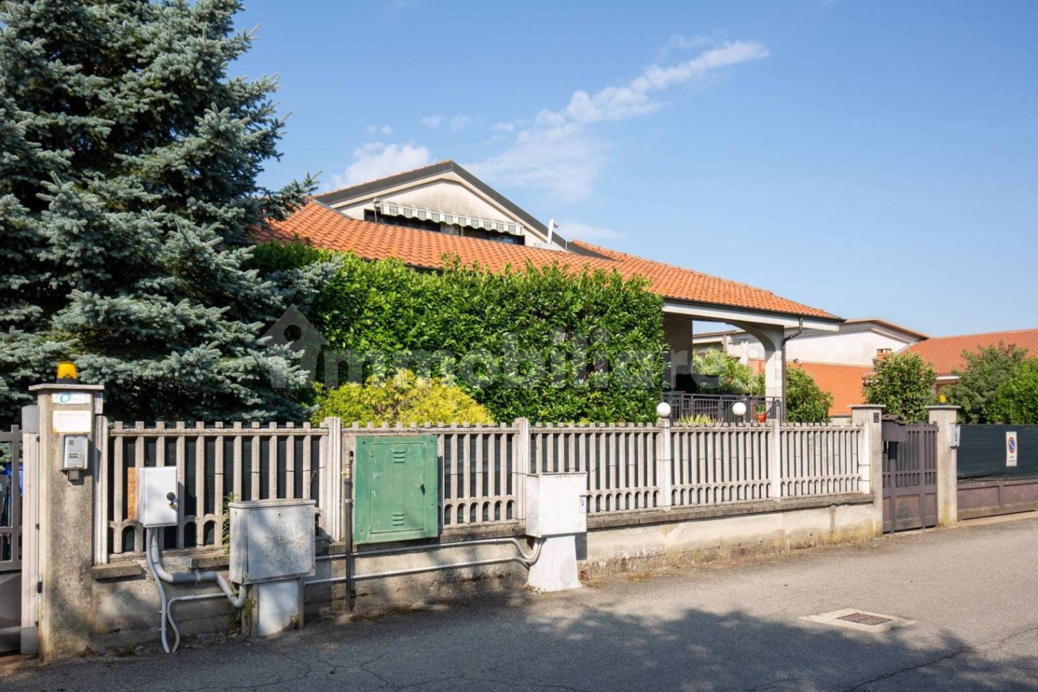 5 bedrooms Villa in Brandizzo, Italy No. 322505