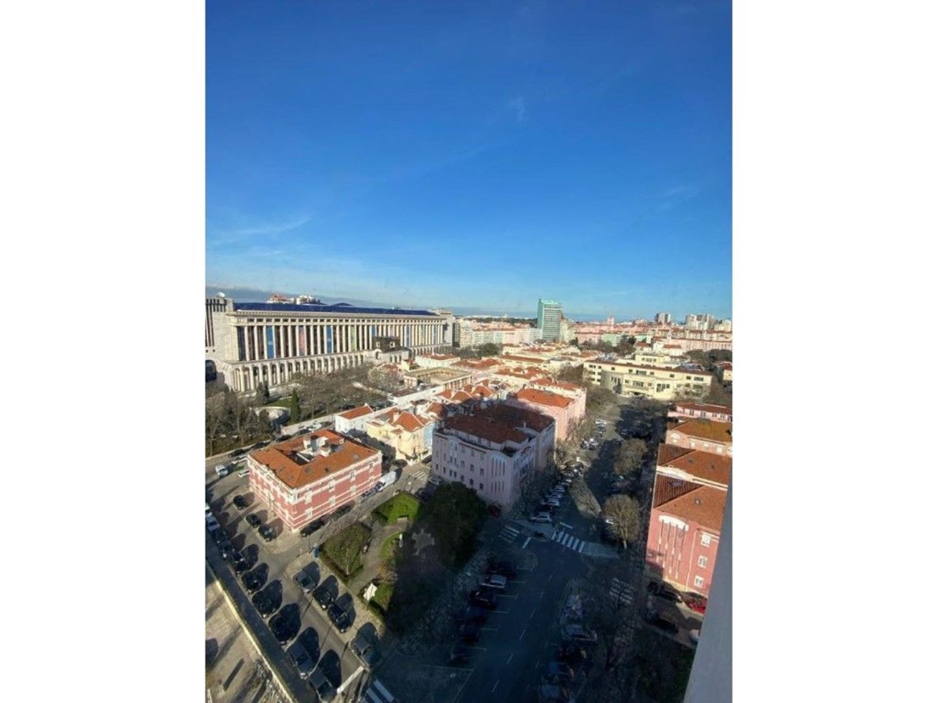 5 bedrooms Apartment in Lisbon, Portugal No. 113706