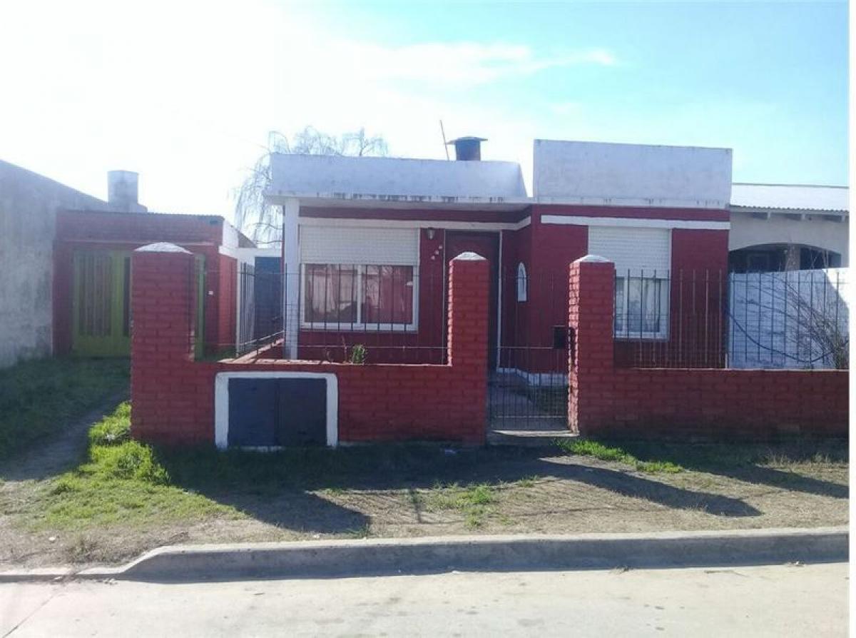 3 bedrooms House in Tandil, Argentina No. 60655