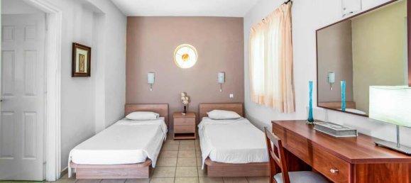 3 bedrooms Villa in Corfu, Greece No. 5565 16