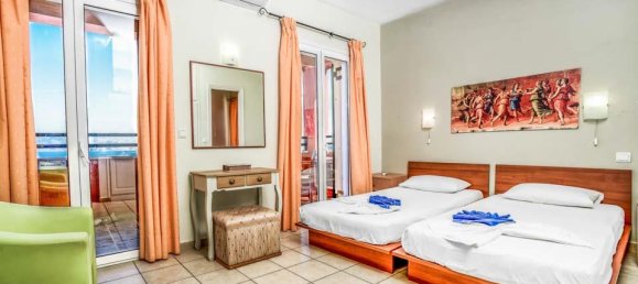 3 bedrooms Villa in Corfu, Greece No. 5565 12