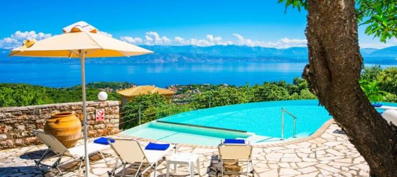 3 bedrooms Villa in Corfu, Greece No. 5565 18