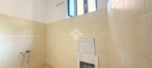 3 rooms Apartment in Palermo, Italy No. 129919 32