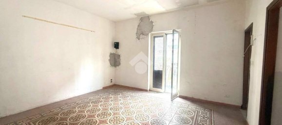 3 rooms Apartment in Palermo, Italy No. 129919 20