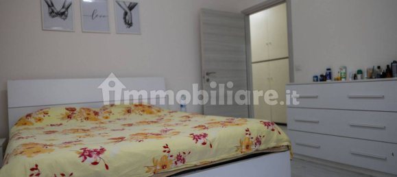 Apartamento de 3 dormitorios en Tolentino, Italy No. 250890 10