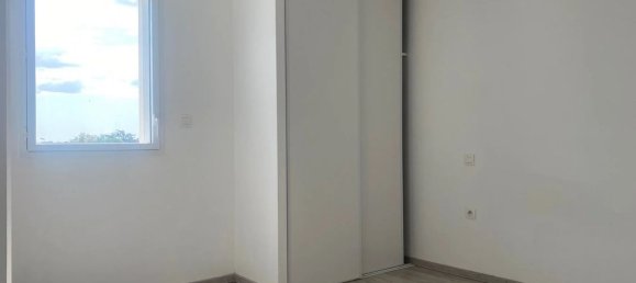 2 bedrooms Apartment in Dompierre-sur-Mer, France No. 296093 4