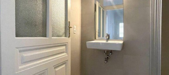 2 rooms Apartment in Vienna, Austria No. 201210 8