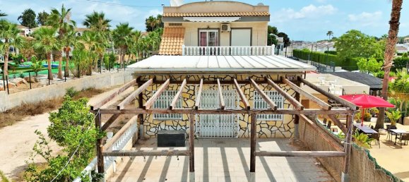 3 Schlafzimmer Gewerbliche Immobilie in Alicante, Spain, Nr. 182049 36