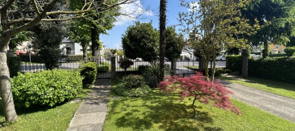 2 bedrooms Villa in Adria, Italy No. 277745 5