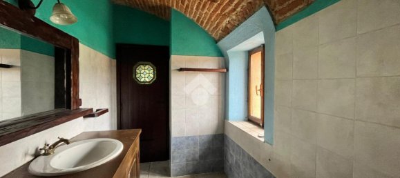 3-Zimmer Haus in Colleretto Castelnuovo, Italy, Nr. 136485 10
