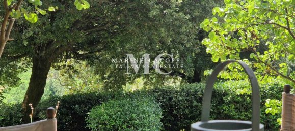 3 bedrooms Villa in Florence, Italy No. 189709 35