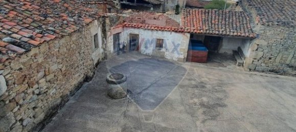 6 bedrooms House in Miranda do Douro, Portugal No. 37681 19