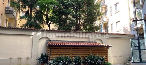 2 bedrooms Apartment in Milan, Italy No. 314258 6