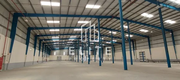 15121m² Warehouse in Sharjah, UAE No. 97728 3