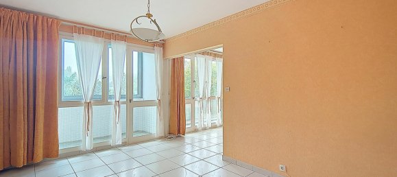 3 bedrooms Apartment in Laxou, France No. 222474 3
