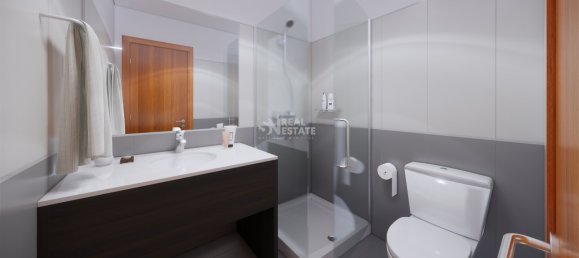 3 bedrooms Apartment in Funchal, Portugal No. 100972 20