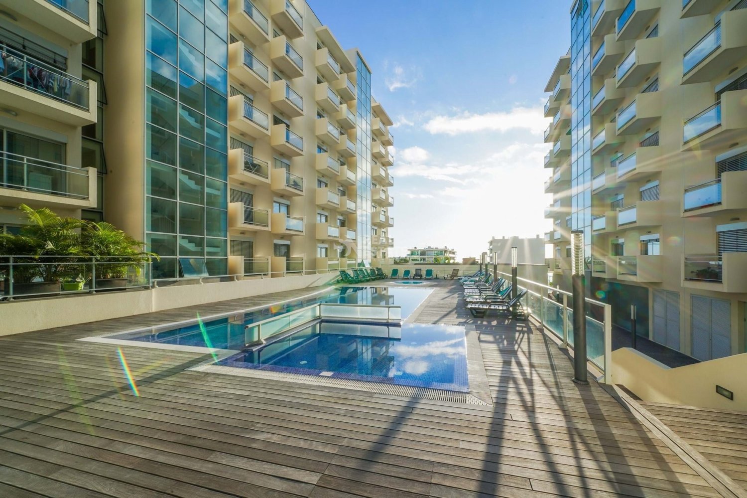 3 bedrooms Apartment in Funchal, Portugal No. 100972