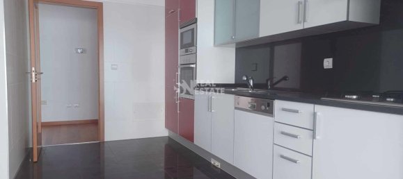 3 bedrooms Apartment in Funchal, Portugal No. 100972 9