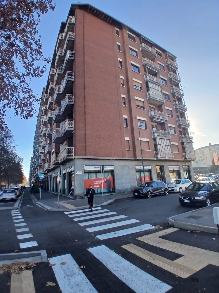 3-Zimmer Wohnung in Turin, Italy, Nr. 201943