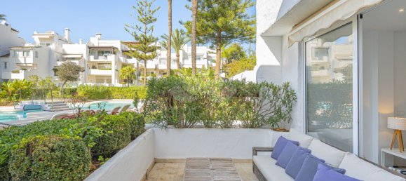 1 bedroom Apartment in Marbella, Spain No. 33420 16