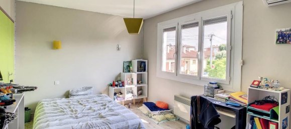 4 bedrooms House in Mirande, France No. 190331 8