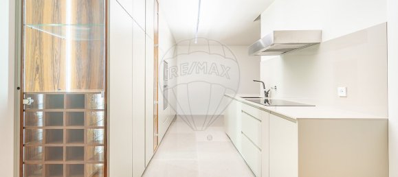 4 bedrooms House in Porto, Portugal No. 16967 37