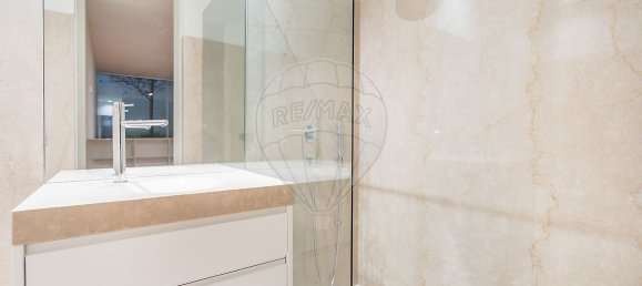 4 bedrooms House in Porto, Portugal No. 16967 30